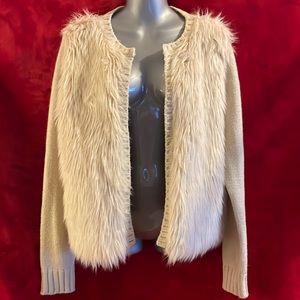 LOVE ON A HANGER SWEATER LG